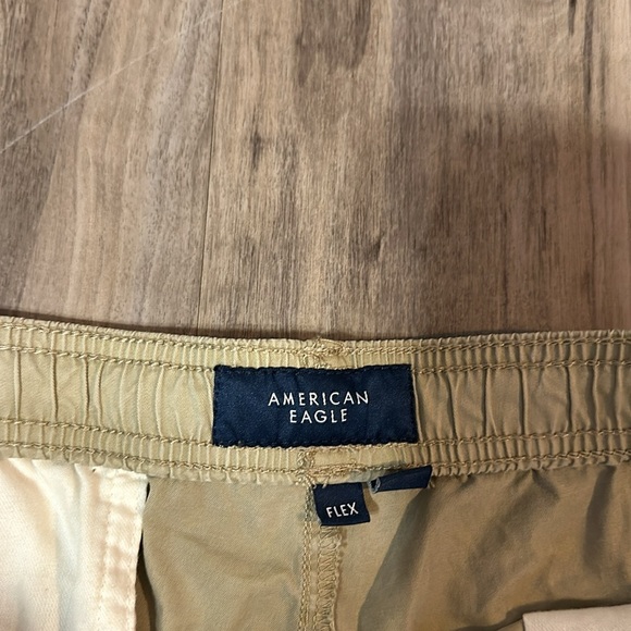 AE Flex 7" Lived-In Trekker Short - Picture 4 of 4